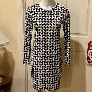 MICHAEL Michael Kors Geometric Long Sleeve Dress. Small. Gold zipper.